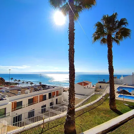 With Atlantic Ocean View By Becherish Apartamento Olhos de Agua (Albufeira)