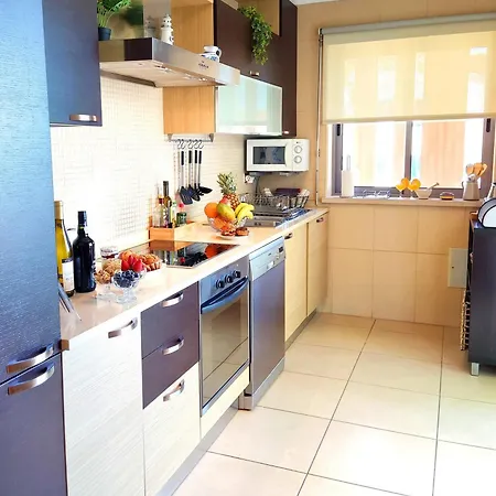 With Atlantic Ocean View By Becherish * 올류스 데 아구아